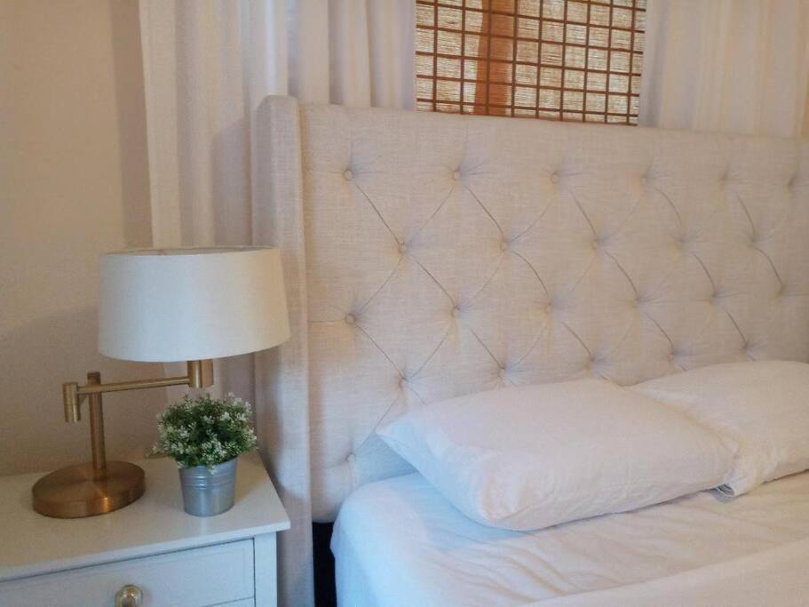 House Close To Downtown, Airport, Raymond James Stadium, And Many More Places Tampa Ngoại thất bức ảnh