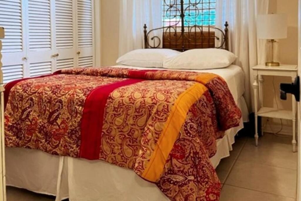 House Close To Downtown, Airport, Raymond James Stadium, And Many More Places Tampa Ngoại thất bức ảnh